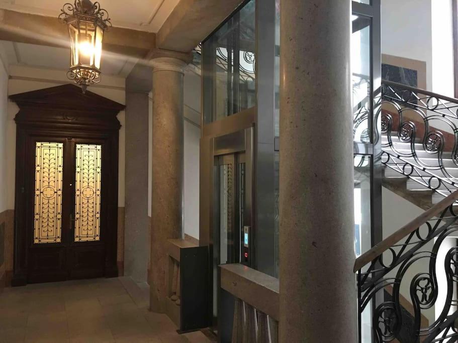 Ferienwohnung Still Und Stilvoll Im Stadtzentrum Triest Exterior foto
